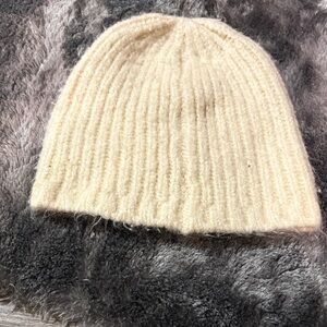 Cozy Cream Knit Beanie